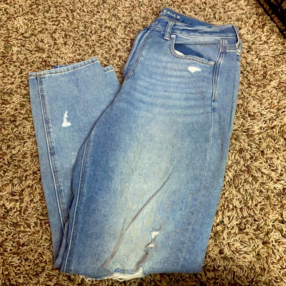American Eagle Mom Jeans